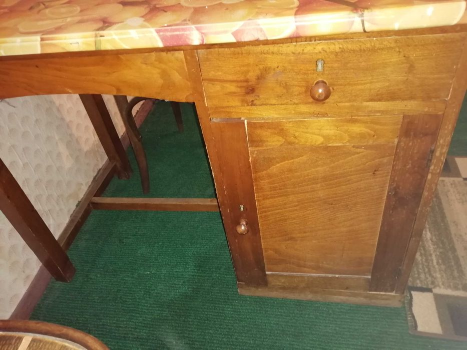 Ретро мебели, винтидж, антики