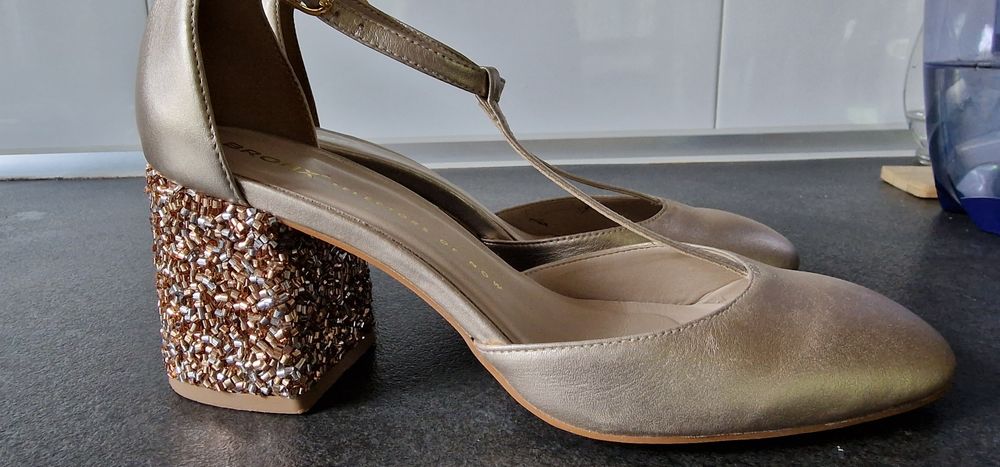 Дамски обувки BRONX