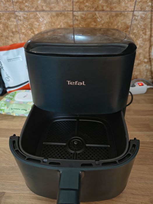 Airfryer Tefal ca nou