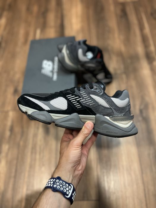New Balance U9060BLK