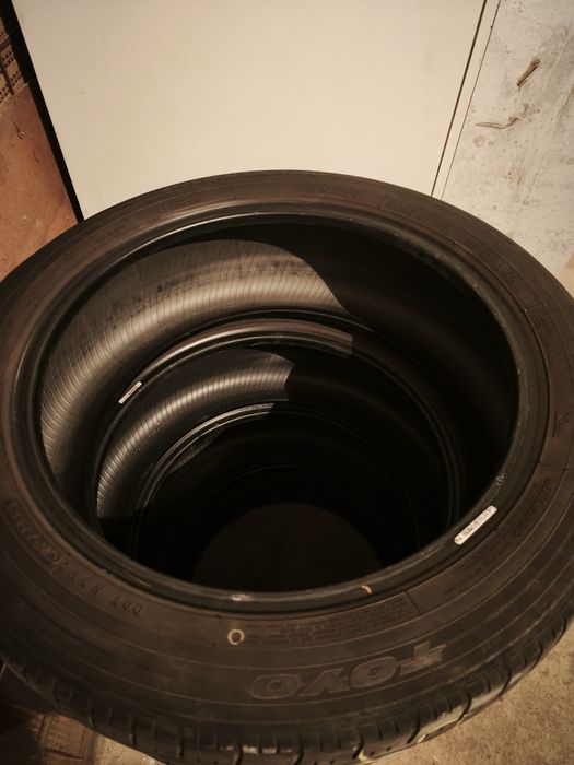 Set 4 anvelope cauciucuri de vara Toyo  215 50 R18, nu Continental Pireli Dunlop