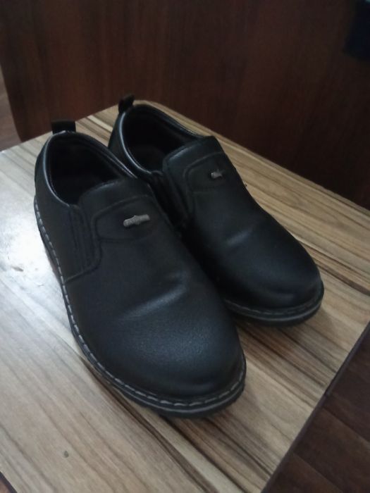 Продам совершенно новые туфли