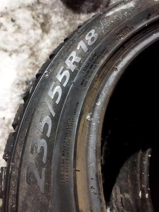 Шины зимние 236/55/18 комплект