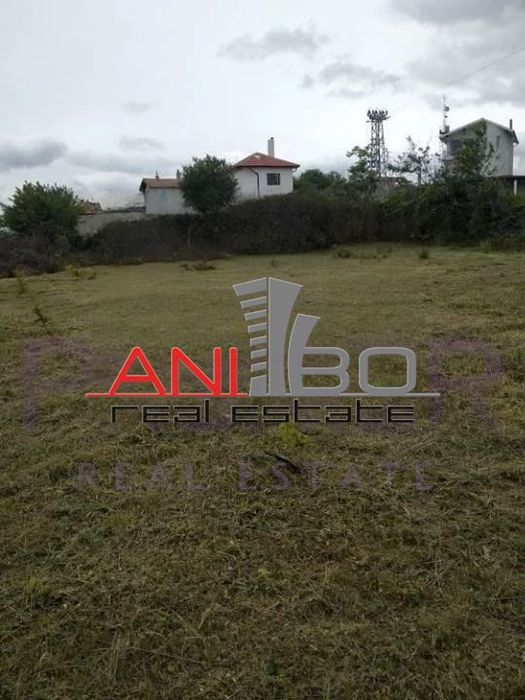 Парцел в Варна-Галата площ 1200 цена 123500