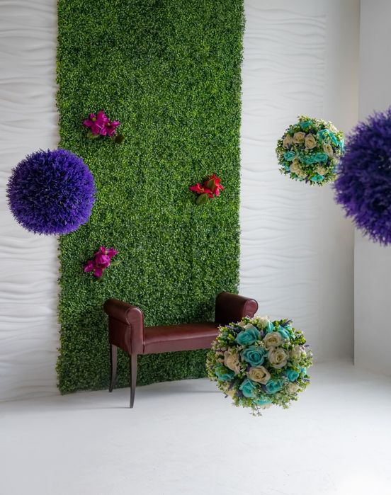 Ёлочные игрушки и гирлянды