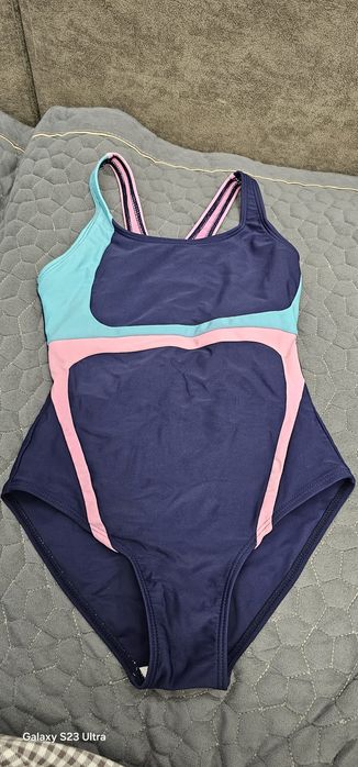 Продам детский купальник б/у