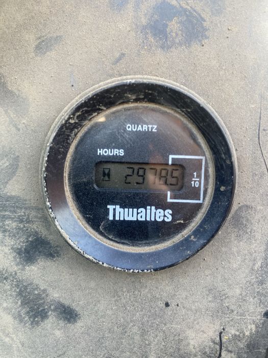 De vanzare sau da inchiriat dumper 3 T cu cuva rotative