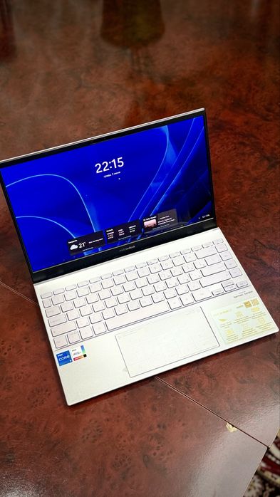Ноутбук Asus Zenbook 13