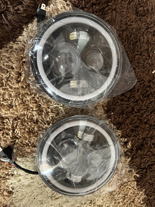 vand faruri led angel eyes, patrol samurai toyota