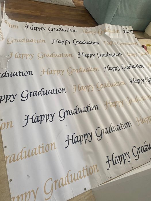 Винил по случай завършване на училище