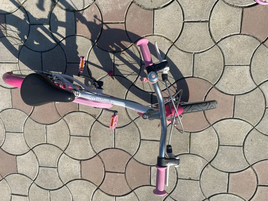 Bicicleta fete 16" cu roti ajutatoare