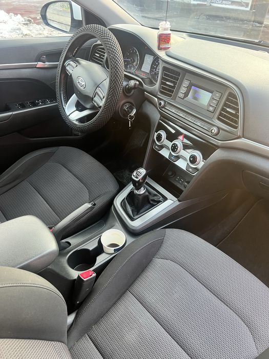Hyundai Elantra  ,,2020 1,6 benzina+GPL  Revizie pina in 2028