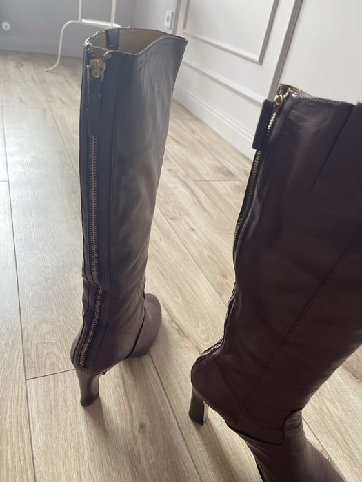 Продам женские сапоги