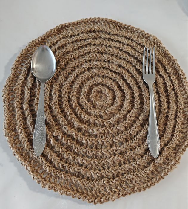 Подложка за хранене