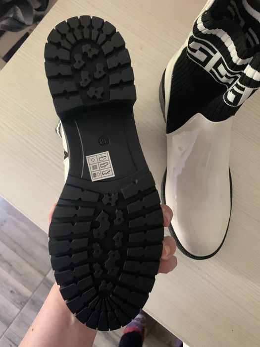 Ghete albe piele ECO mărimea 38