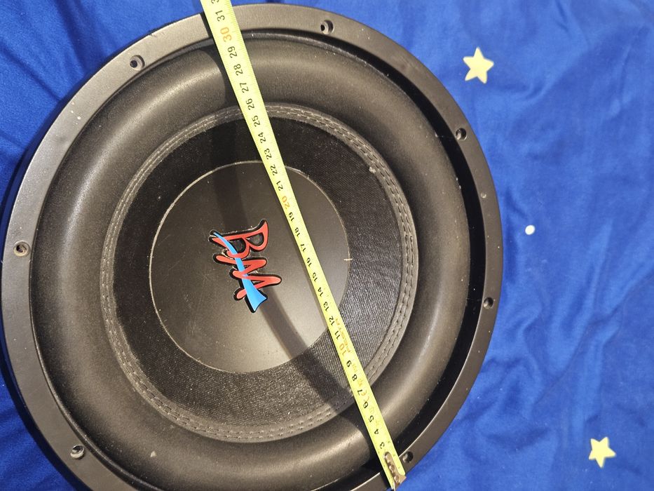 Difuzor de bass defect