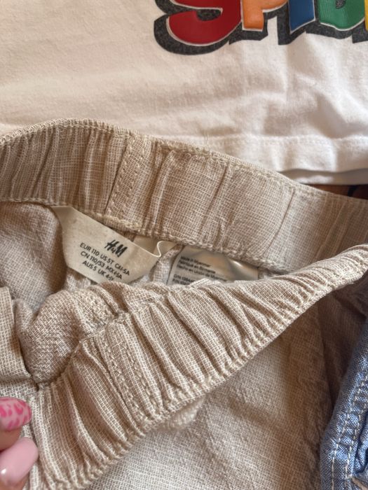 Страхотен комплект за момче с тениска и къси панталонки H&M