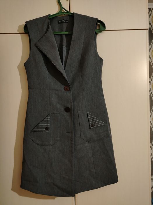 Продаётся вещи почти новые