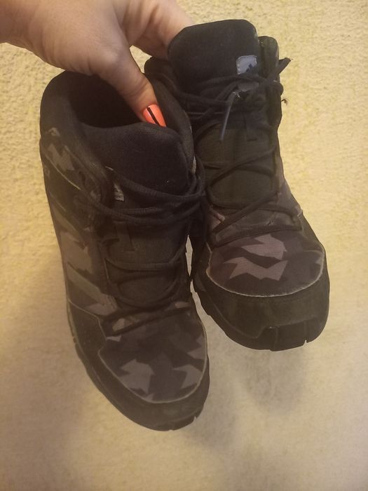 Ботуши Адидас 40 мъжки,