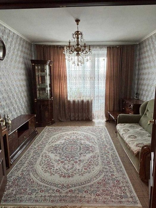 продам 3 комнатную квартиру