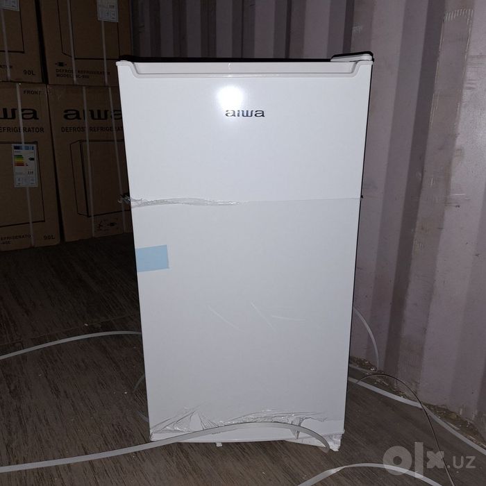 Холодильник 90л. AIWA