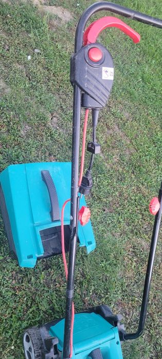 Mașină electrică gazon