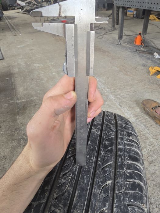 Летни гуми Sunfull 205 55 16  (Два броя)