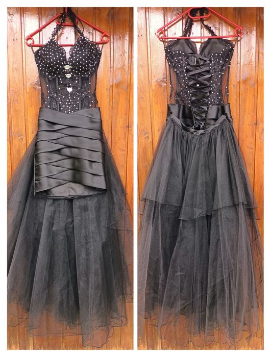 Rochie satin cu trena voal