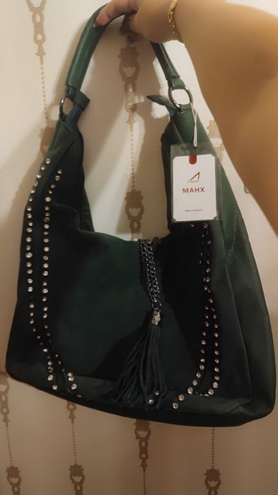 Женская сумка новая могу отправить Яндексом или БТС почтой