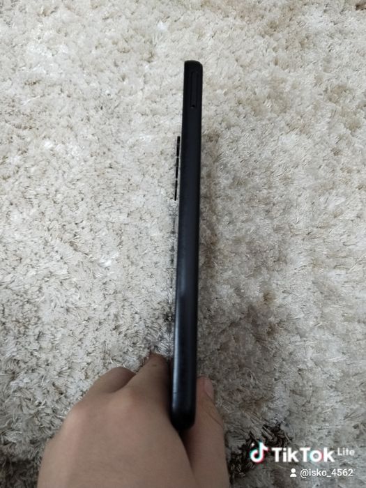 Продаю Самсунг а24