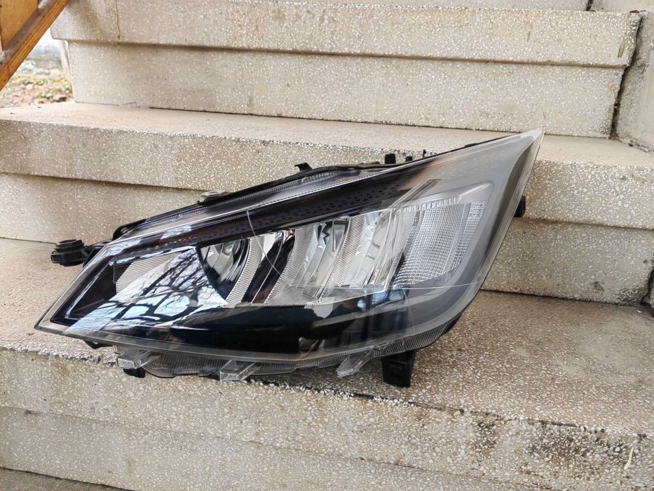 Фар Seat Ibiza LED ляв/Фар Сеат Ибиза Оригинален