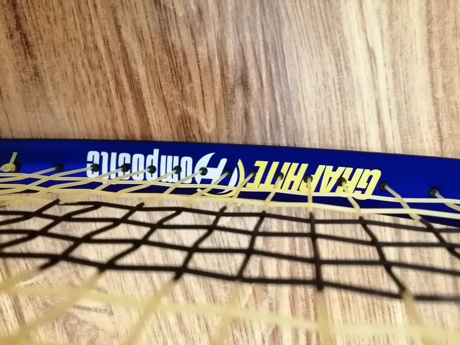 Продаётся теннисная рокетка