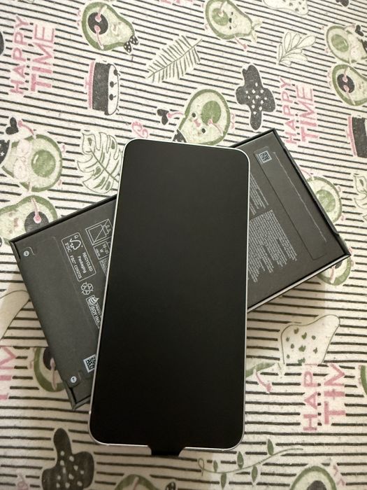 Telefon nou s25