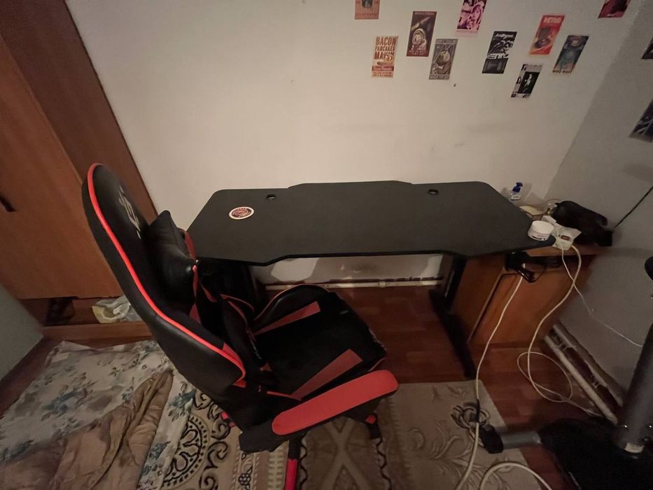 Продам Игровой стол для геймеров