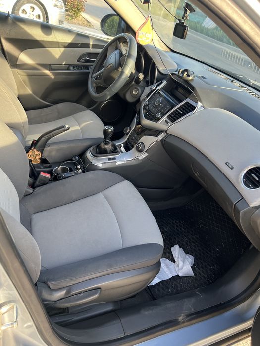 CHEVROLET Cruze 2010 — imagine 3