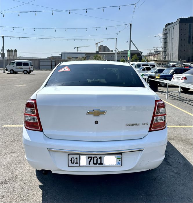 Cobalt 2022 Белый 57.000 +Метан