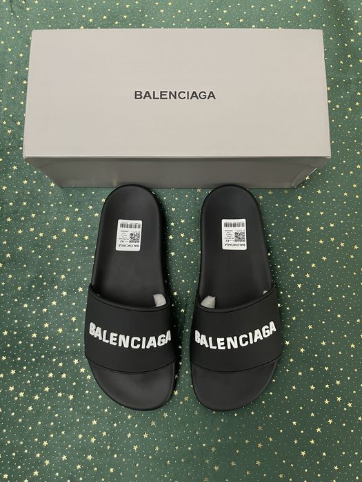 Balenciaga Pool Slide Black