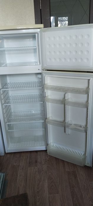 Продается холодильник б/у