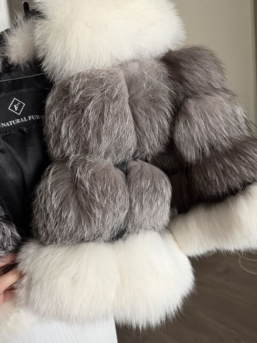 Haina  blana naturala noua cu gluga