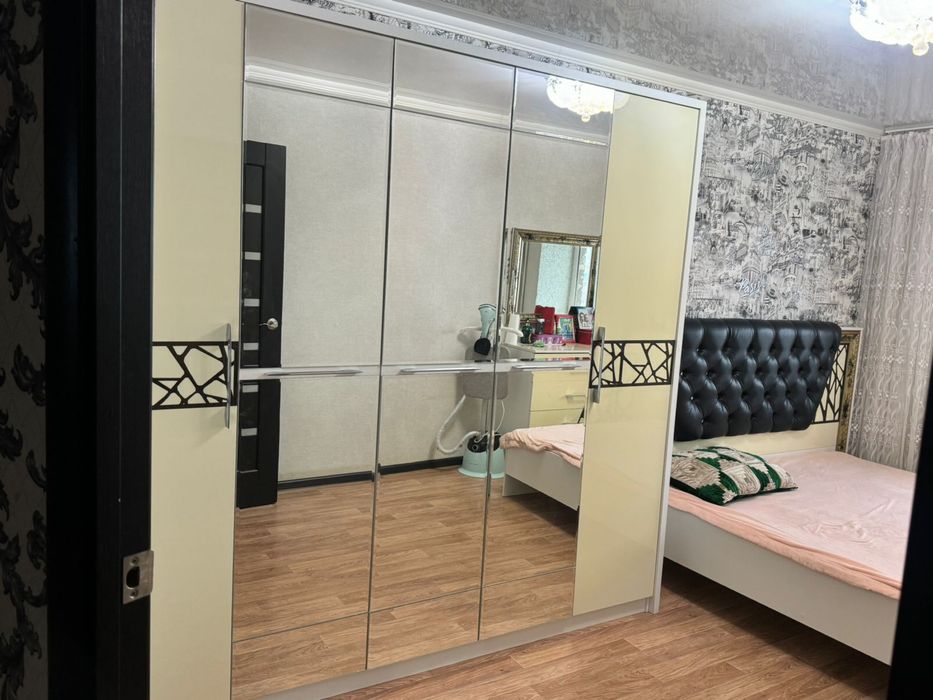 Продается спальная гарнитура в отличном состоянии