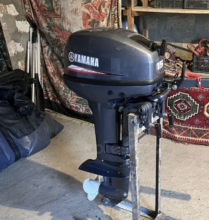Лотка бу Ривьира  3400. Ямаха 15тік.