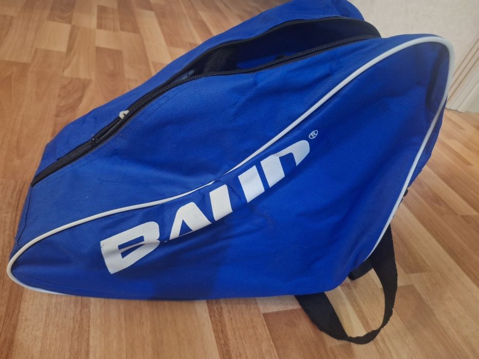 Продам хокейные коньки