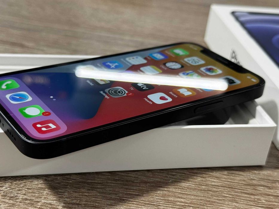 iPhone 12 Mini 100% Battery