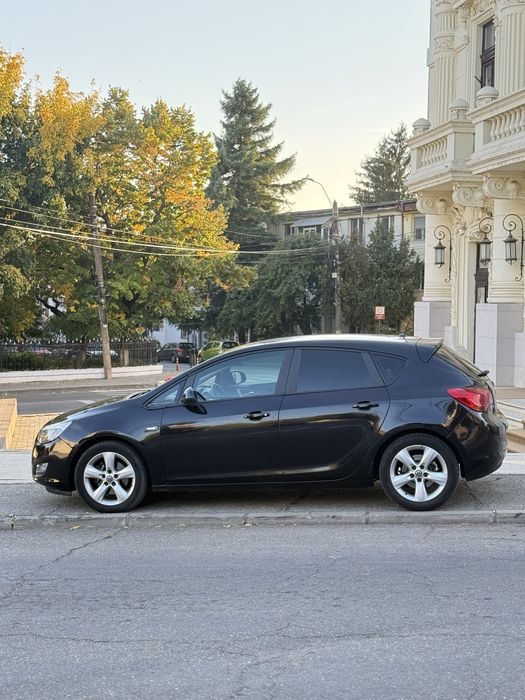 OPEL Astra 2010 — imagine 2