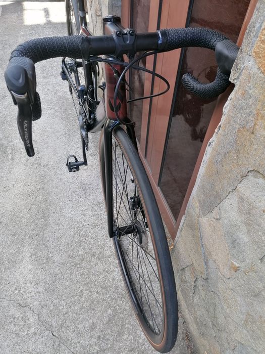 GIANT - Liv Carbon 7,8 кг. Shimano Ultegra Di2
