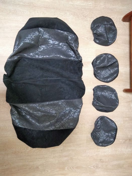 Продам чехлы.В хорошем состоянии.