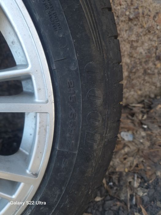 Продам диски с резиной в комплекте