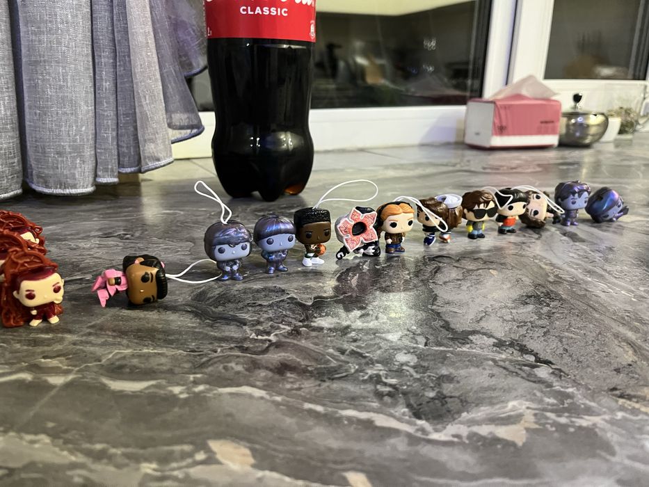 Продам фигурки Осд