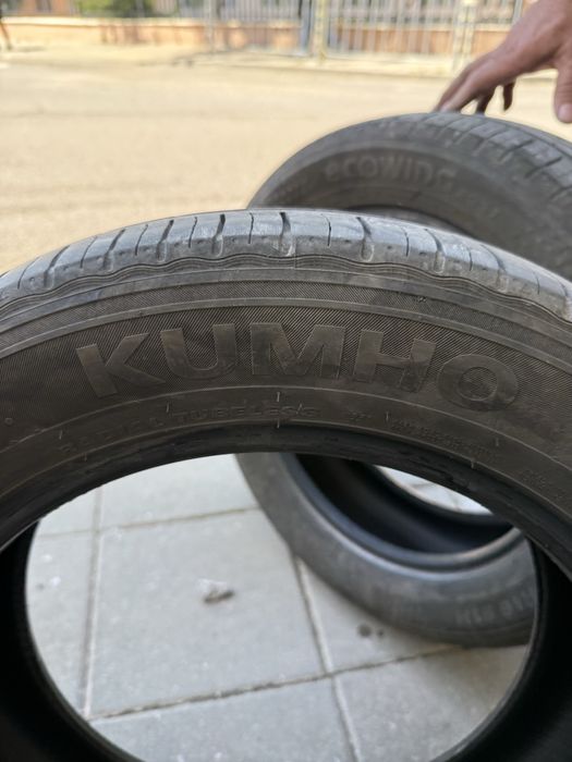Продавам 2 броя гуми Kumho 205/55/16