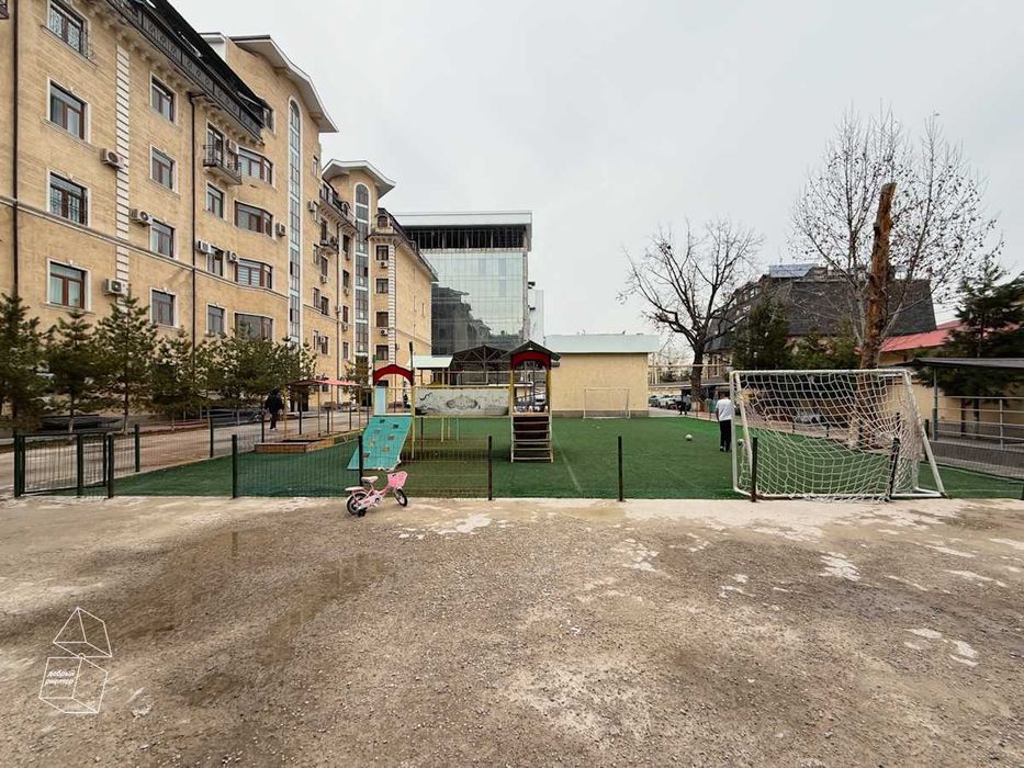 (Добрый) Yakkasaroy, 197 м², 3-4/6/6, Просторные апартаменты